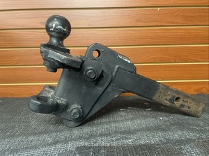 Reese High Performance Super Heavy Duty  Ball Mount & Hitch Bar