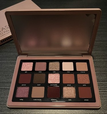 NATASHA DENONA  Retro Eyeshadow Palette Metallic/Matte NIB
