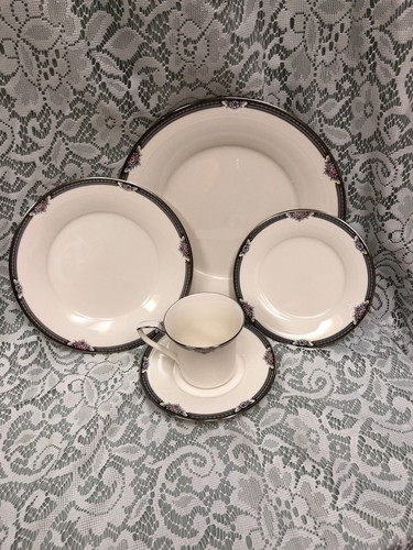 Halifax Noritake fünfteiliges Gedeck 7729 (2 verfügbar) - Bild 4 von 5