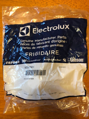 New Genuine OEM Electrolux Frigidaire 807047901 Valve, Water - Picture 1 of 2