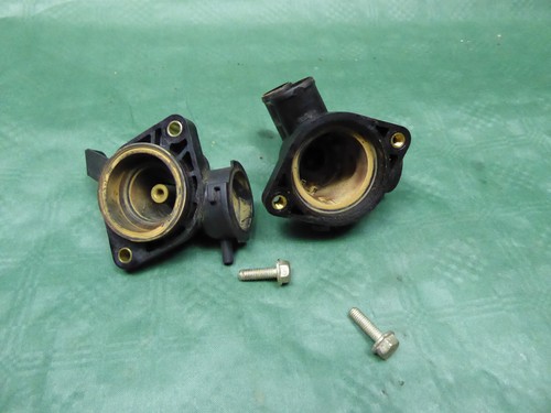 Thermostat Triumph 2000 Daytona 955 T595 Speed Triple T509 - Only Housing - Picture 2 of 3