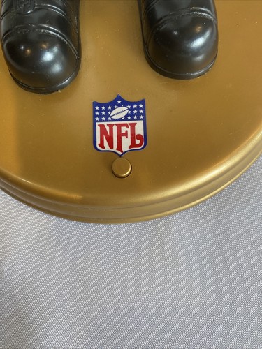 Cleveland Browns Vintage Dancing and Singing Monday Night Football Theme Figure - Picture 5 of 12
