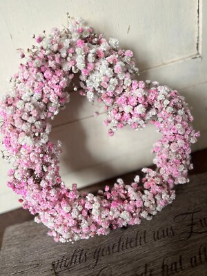 Herz aus Schleierkraut   Handgefertigte Trockenblumen-Deko zum Aufhängen 25cm