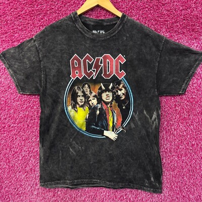 AC/DC high way to hell tour Tshirt size large