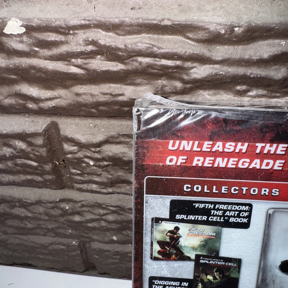 Tom Clancy's Splinter Cell: Conviction Collector's Edition Microsoft Xbox 360 - Image 3 of 4