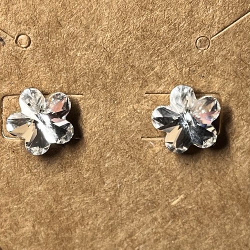 Clear Faux 9.5mm Crystal Flower Pierced Stud Earrings Reflecting Silver Sparkle - Picture 2 of 7
