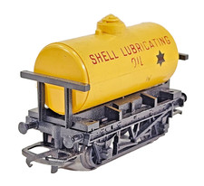 Triang Hornby R211 Shell Lubricating Oil Tank Railway Wagon Diecast OO Gauge Box