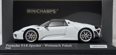 Porsche 918 Spyder Weissach Paket 2015 White 1:43 Minichamps CA