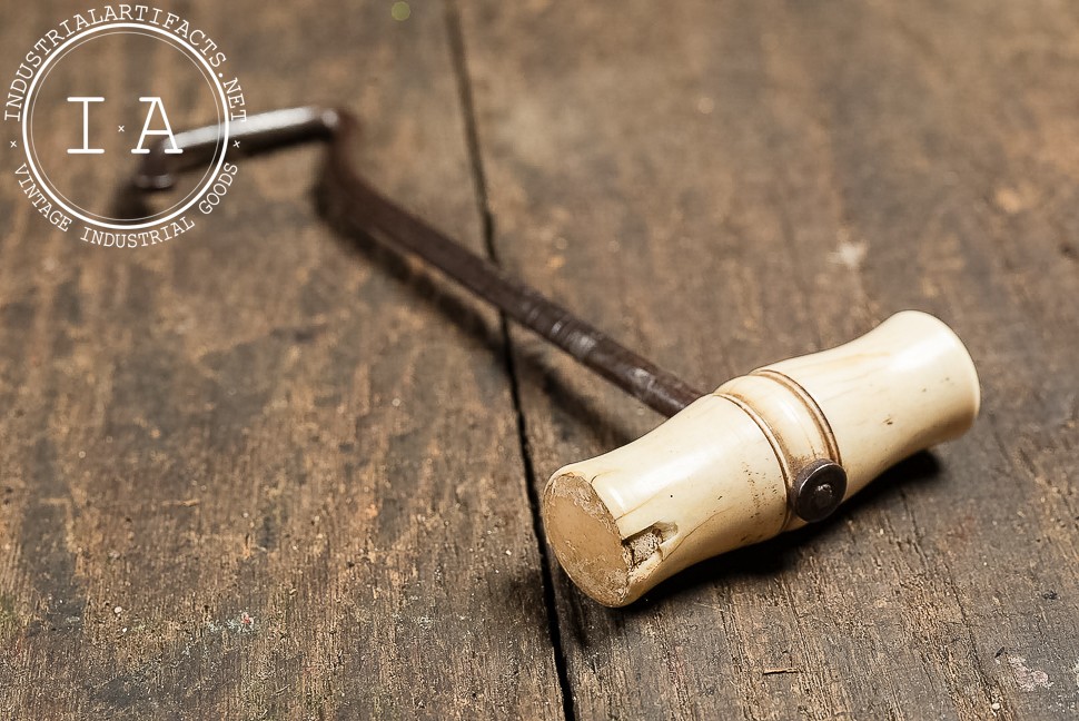 Antique Victorian Bone-Handled Boot Pull - image 2