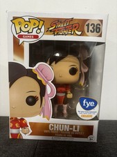 Funko Pop! Vinyl Chun-Li Street Fighter FYE Exclusive Figure #136 Video Games
