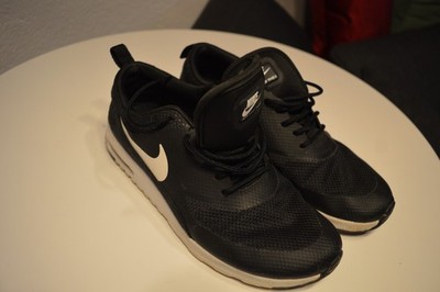Nike Air Max Thea  Black Summit White  599409-020 Gr. 40