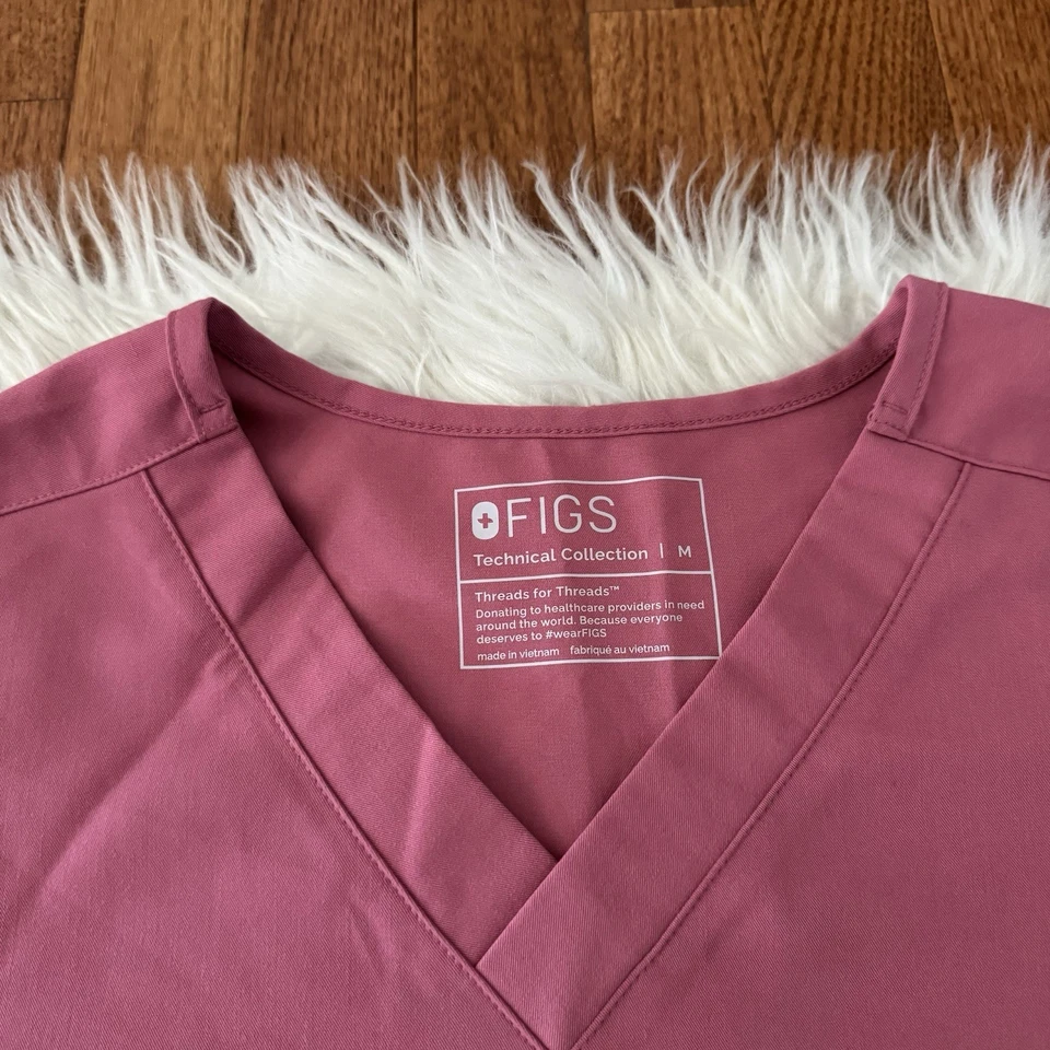 Conjunto Exfoliante Figs Para Hombre Mediano Leon Tres Bolsillos Top Pequeño Tansen Jogger Cuarzo Rosa Foto 3 de 4