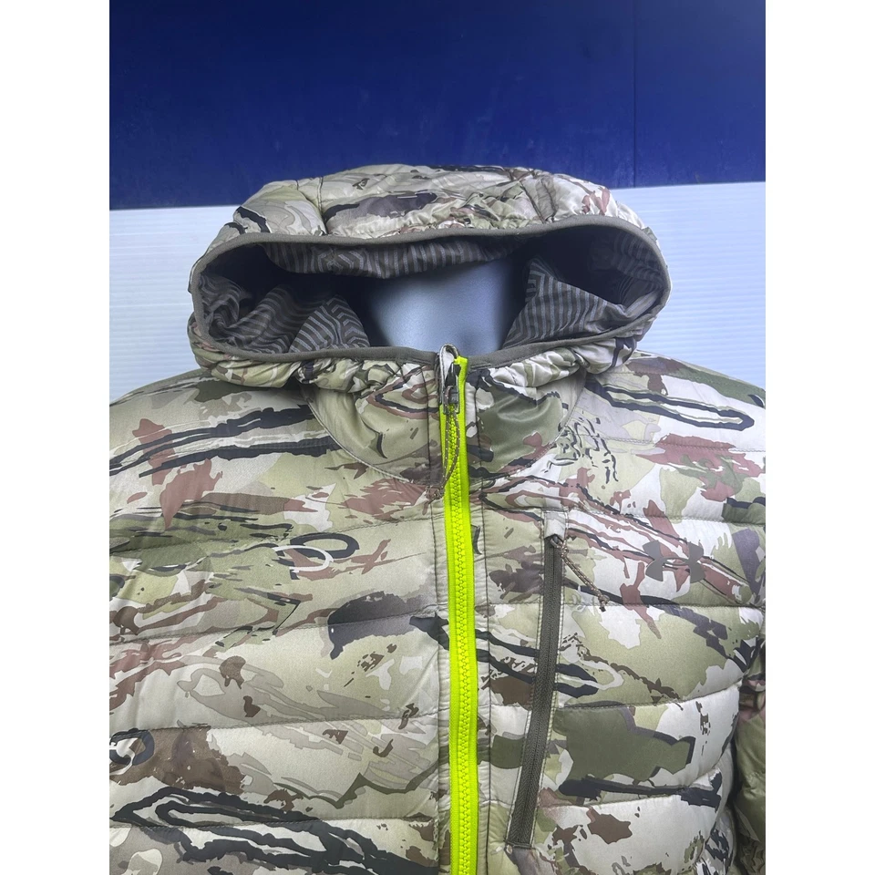 Under Armour Ridge Reaper Hunting Jacket w/Camouflage Neon Zipper-Large - Image 3 of 4