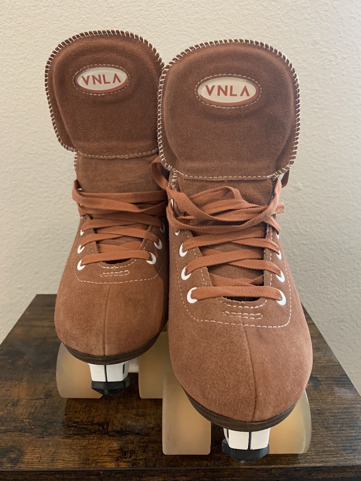 VNLA A LA Mode Roller Skates eBay