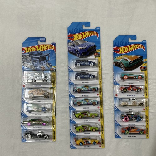 Hot Wheels Art Cars Bundle Ford Focus RS Buick Mustang Chevy Hummer, LOT O
