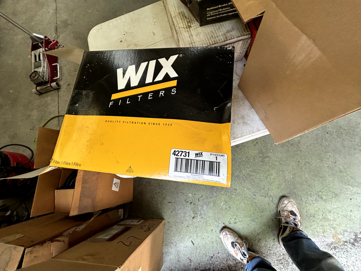 WIX 42731 