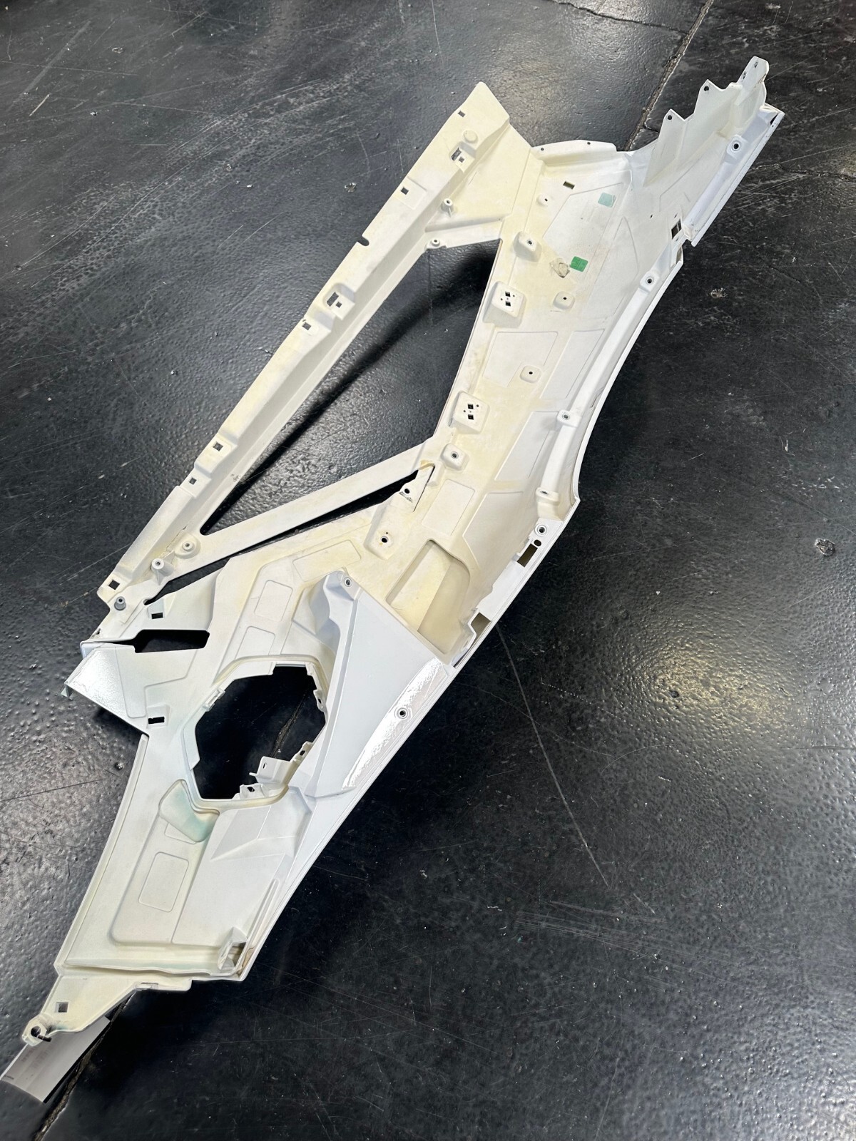 Lamborghini Aventador, RH Rear Quarter Panel, Used, P/N 470854960D