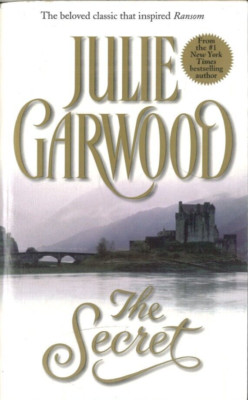 The Secret by Julie Garwood in English