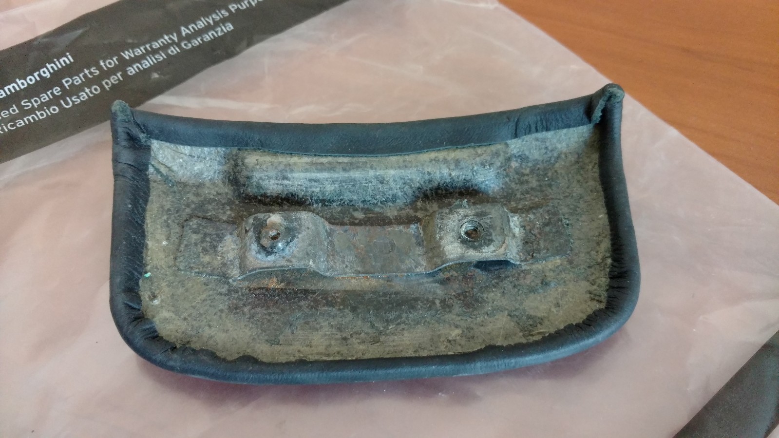 LAMBORGHINI MURCIELAGO ASHTRAY COVER LIP OEM 