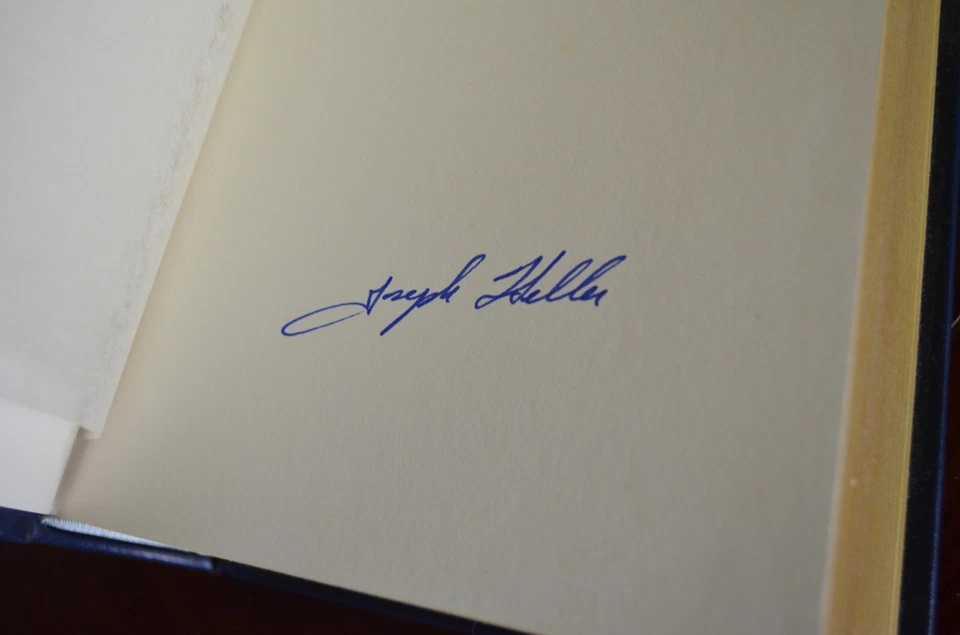CATCH 22 Joseph Heller SIGNED 1st Edition FRANKLIN LIBRARY Illustrated WAR Novel - Image 2 of 4