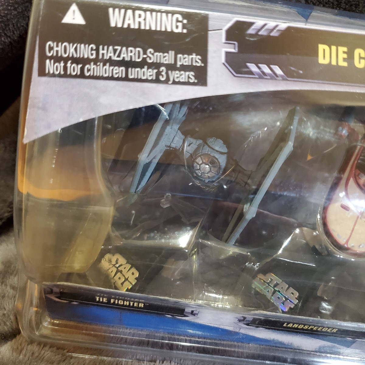 Star Wars Titanium Series Die-cast Micro Machines Set with Raw Star Wars Titanium Series Die-cast Micro Machines Set with Raw