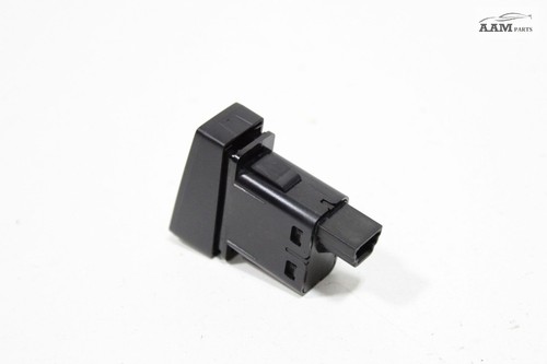 2017-2023 MAZDA CX-5 DASH EMERGENCY HAZARD LIGHT CONTROL SWITCH BUTTON OEM - Picture 3 of 6
