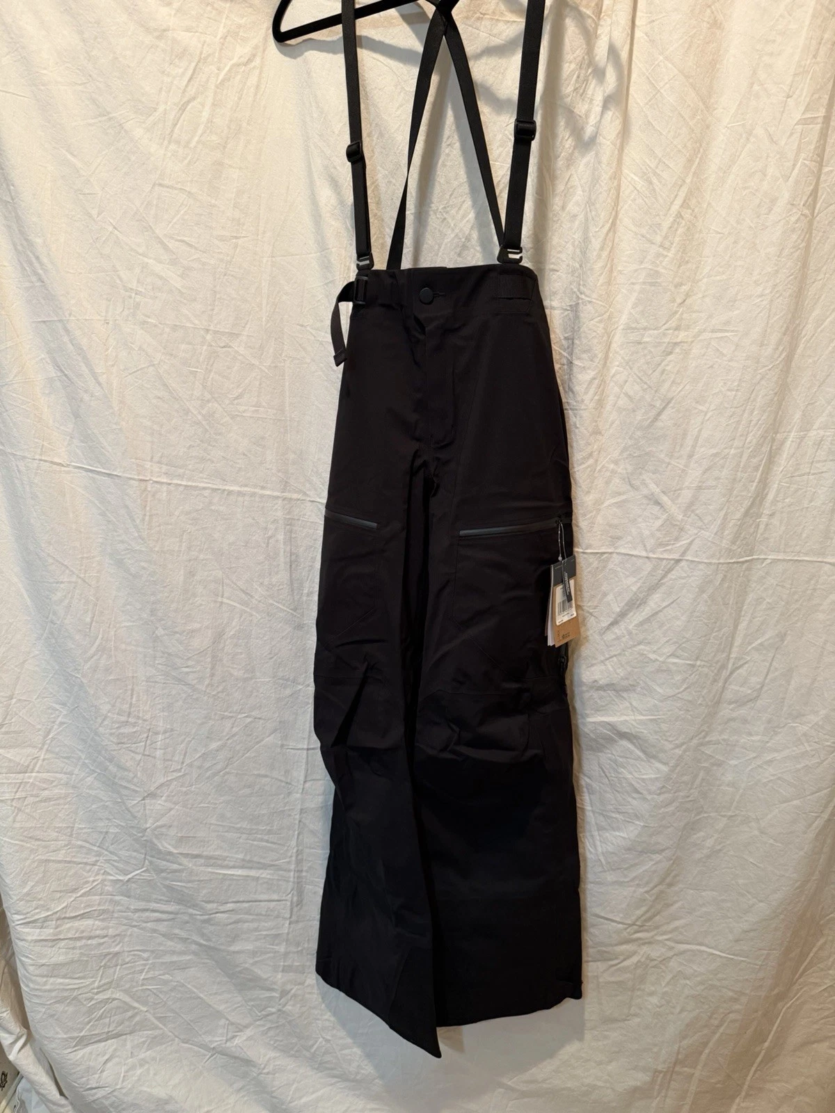 North face Men’s Black Shoulder Snow Pants Size Small $380 Retail