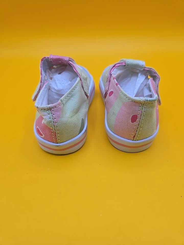 Gymboree Strawberry Fields Shoes 4 RARE HTF Excellent Condition - Image 4 of 4
