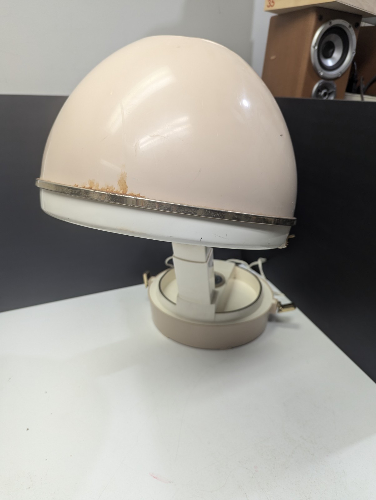 Vintage 60' Sunbeam Cream/Gold Salon Portable Hard Bonnet  Pro Deluxe  Hairdryer