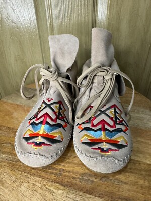 Toms Zahara Tribal Suede Moccasin Bootie Embroidery Southwest