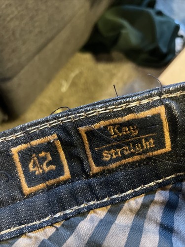 Rock Revival Men’s 42x32 Wesley Straight Leg Denim Dark Blue Jeans Distressed - Picture 7 of 7