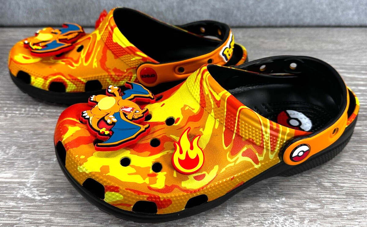 Crocs Pokemon Charizard Classic Clog Glow in Dark - Woman display picture 2