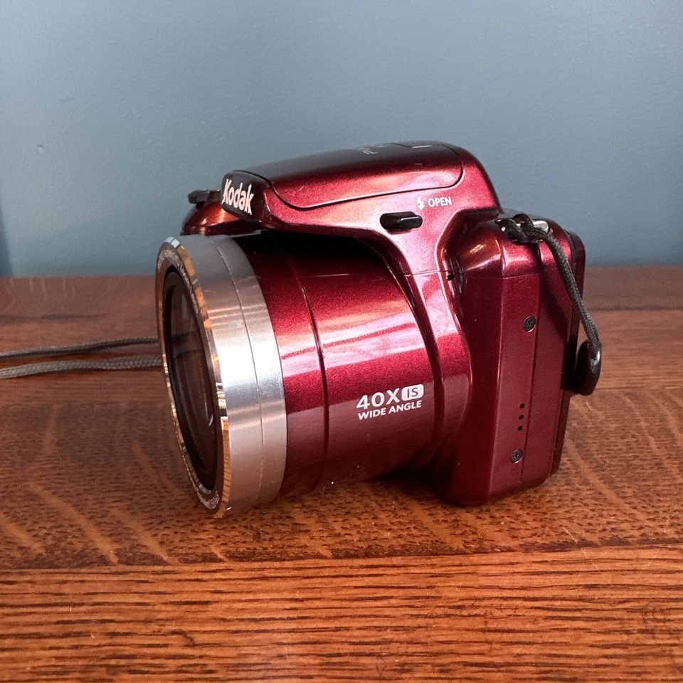 KODAK PIXPRO AZ401 Bridge RED Digital Camera 16MP 40X Optical Zoom
