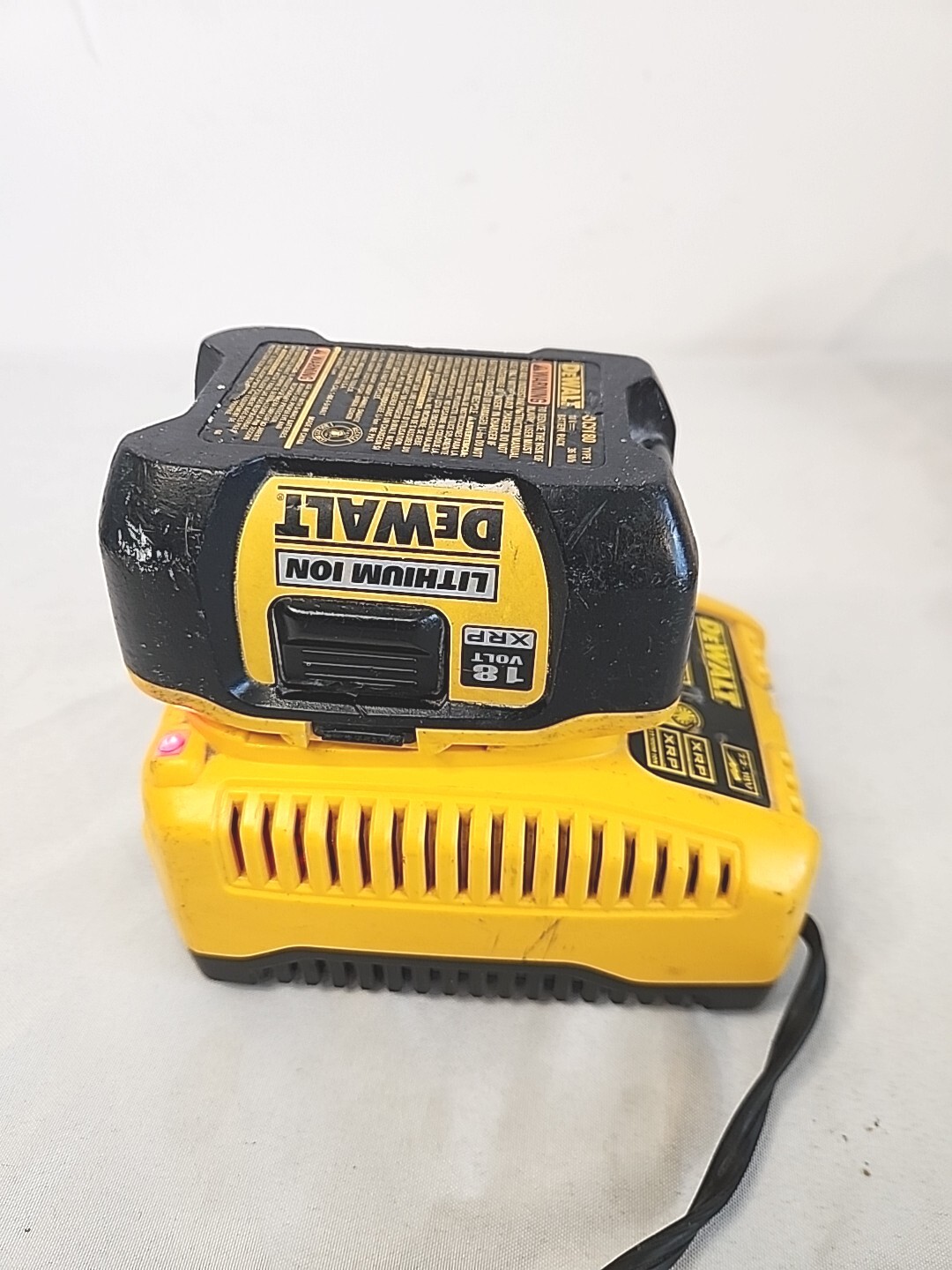 DEWALT DC385B 18V Cordless Reciprocating Saw Battery And Charger eBay