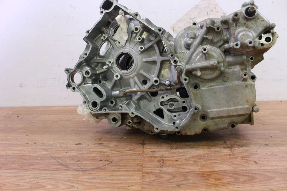 2012 KAWASAKI TERYX 4 KRT750 Engine Cases Motor Main Cases - SET - Image 2 of 4