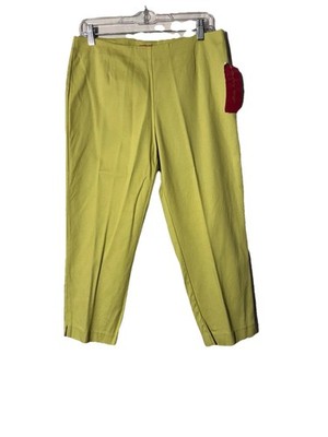 Sunny Leigh Limeade Capri Pants With side Zipper Makes It Easy To Wear  size 8