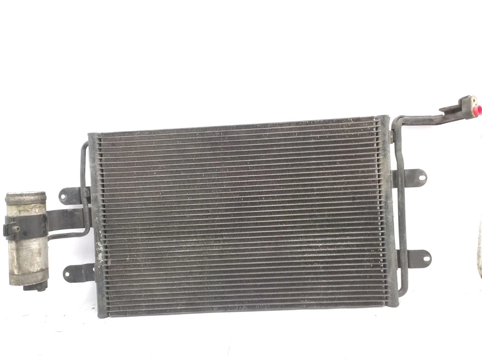 1J0820413N CONDENSEUR DE CLIMATISATION / 319083 POUR SEAT TOLEDO II 1M2 1.9 TD - Photo 1/4