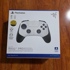 Razer Raiju V3 Pro White TMR Thumbstick Wirel...
