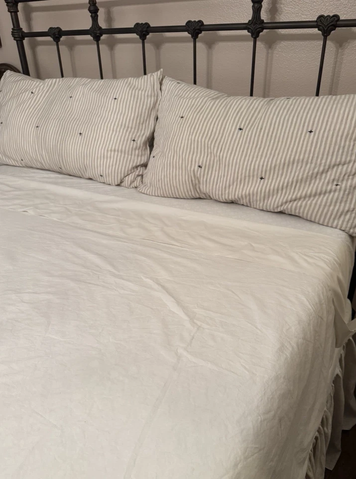 Juego de sábanas Pine Cone Hill Anne Selke CA King marfil algodón dobladillo clásico Foto 2 de 4