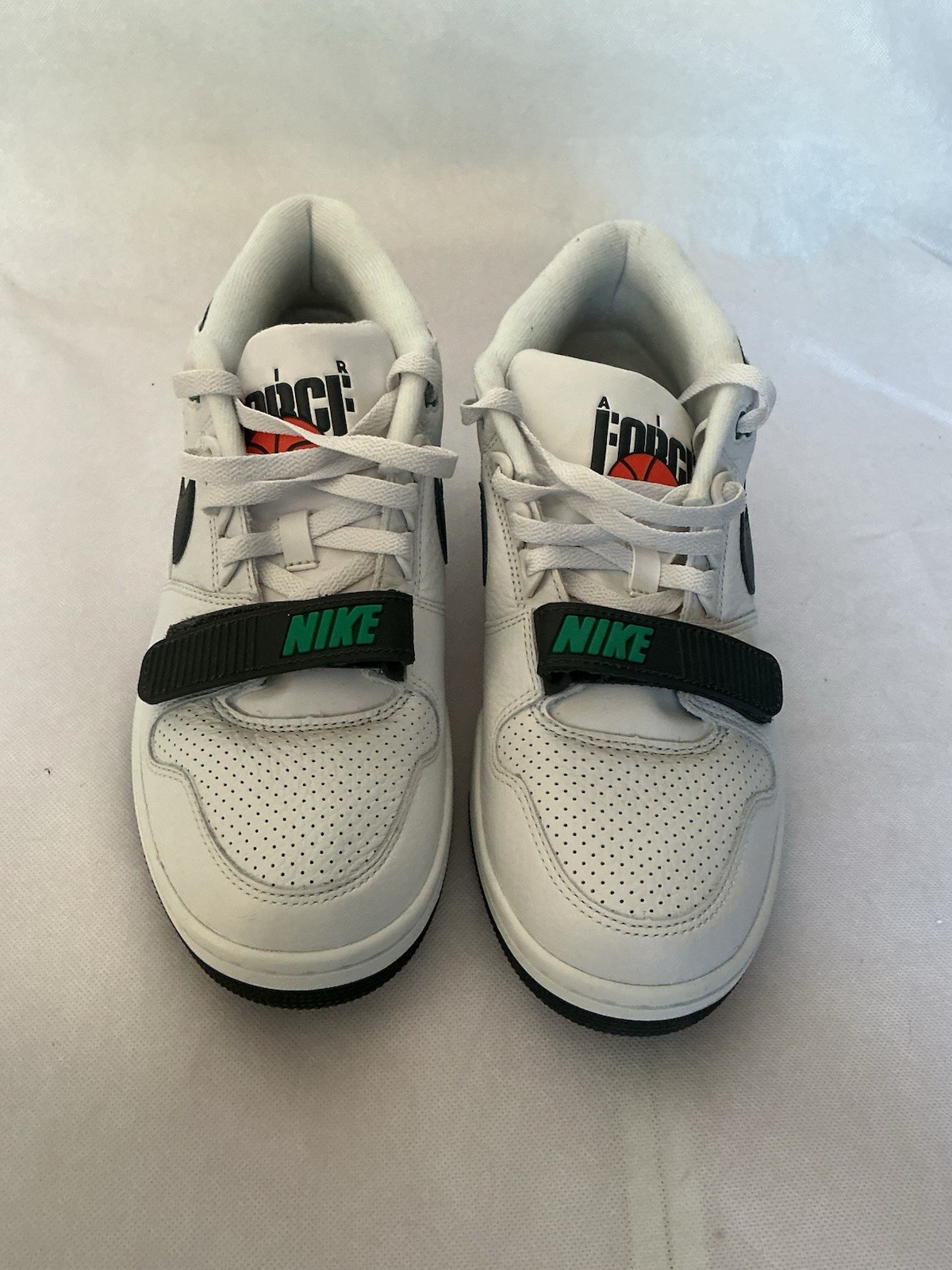 Airforce Nike Trainers White Green Black Men’s Size 9 New image 3