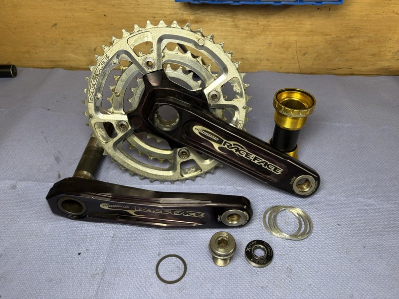 RACEFACE DIABOLUS MACHINED  FORGED 165MM CRANKSET  CHAINSET VGC WITH BB 22/32/44
