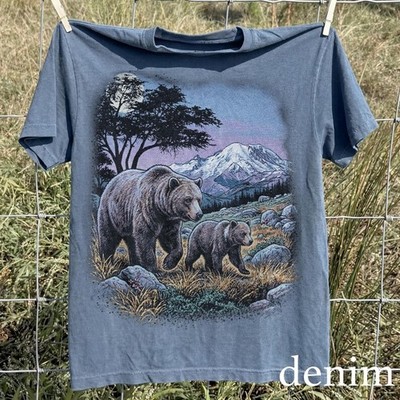 Old School Bear Wildlife Comfort Tee