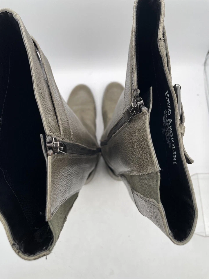Bota de montar Enzo Angiolini Eazenzi para mujer talla 6M gris cuero cremallera punta almendra Foto 4 de 4