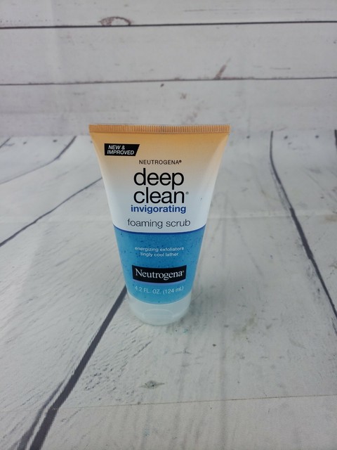 deep clean foaming scrub