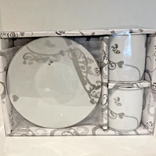 D'Lusso Espresso Cup and Saucer Silver Hearts Coffee Made in Italy Set of 2 NEW
