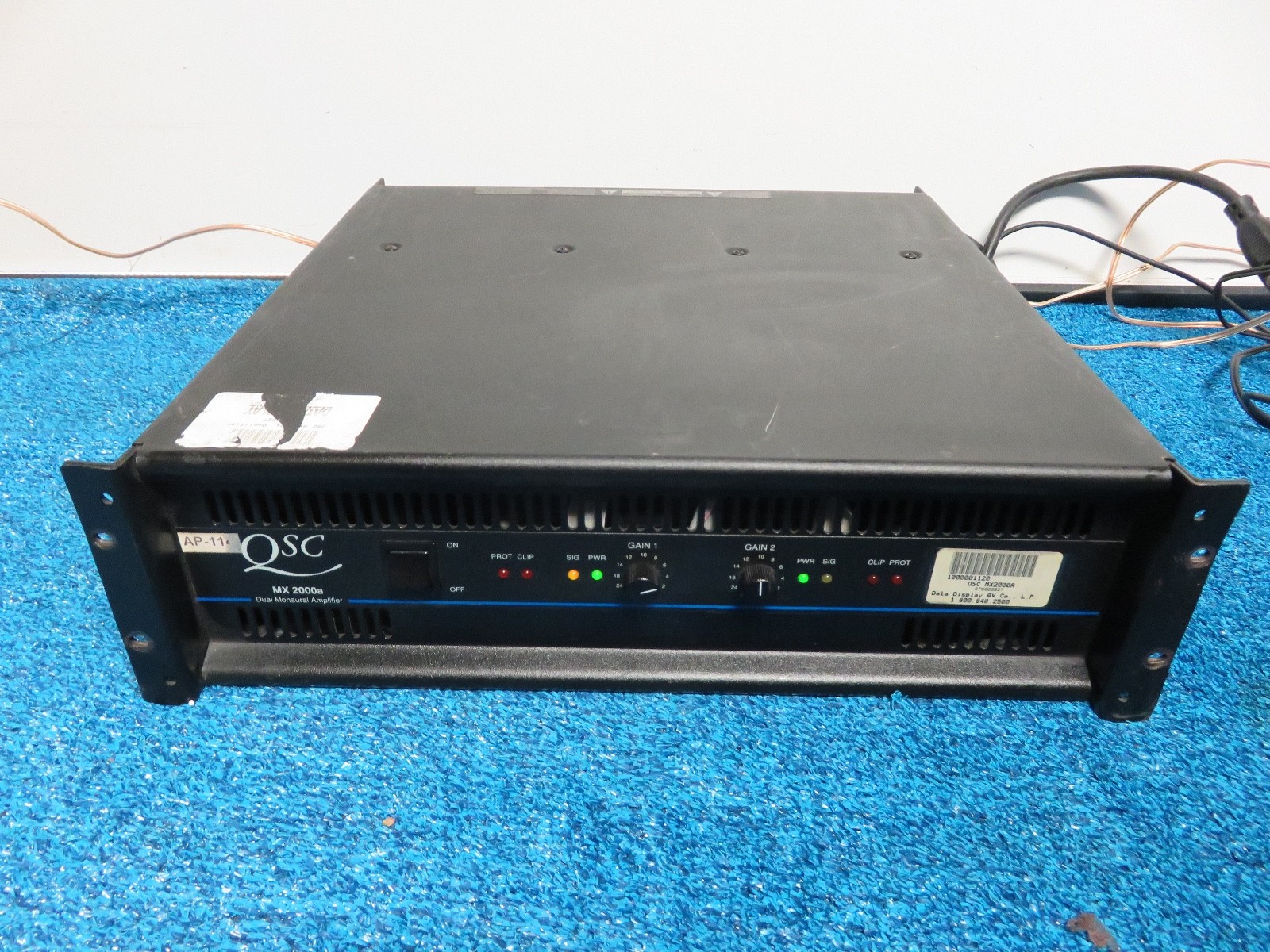 qsc 4000 watt amplifier