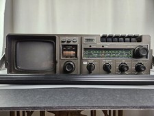 Vintage BROKSONIC CIRT-1818 Universal TV - Radio - Cassette Recorder NOT WORKING