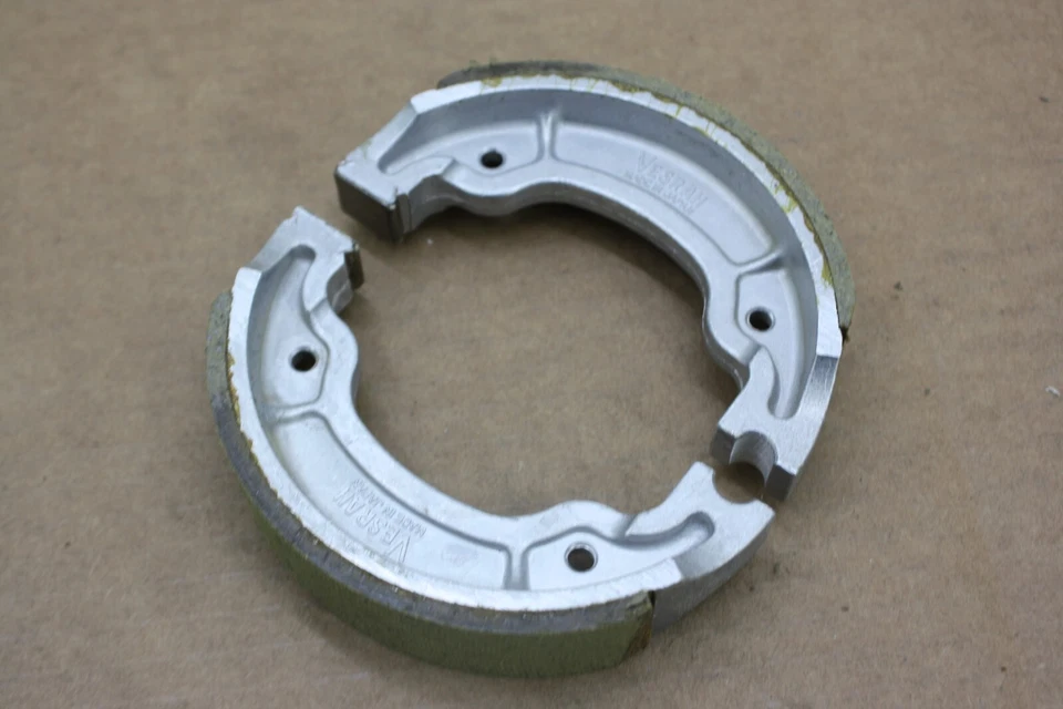 ZAPATOS FRENO TRASERO YAMAHA XT350 & 99-04 TTR225 & 05-23 TTR230 VESRAH JAPÓN 92-00 Foto 4 de 4