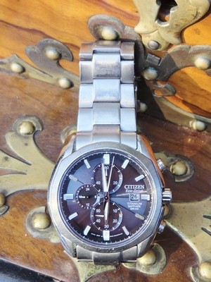 Citizen Eco-Drive Titanium Sapphire WR100 Watch Men's Beauty *READ Description