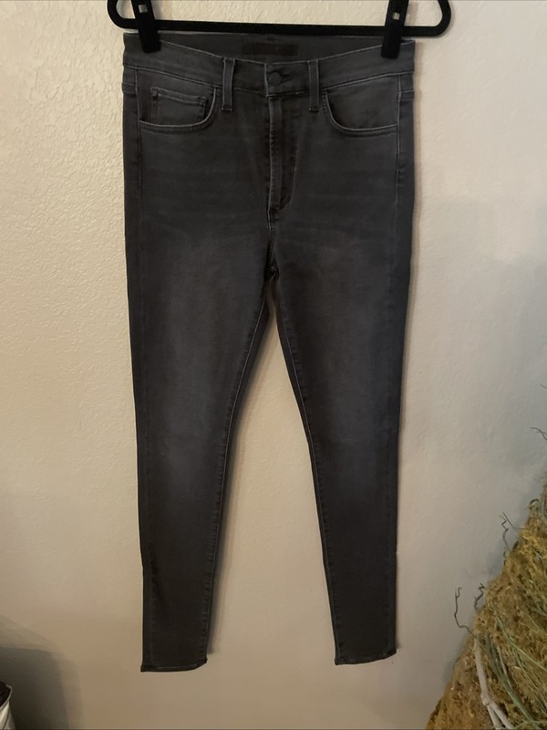 Joe’s jeans black flawless, the Twiggy, tall, high-rise skinny size 28